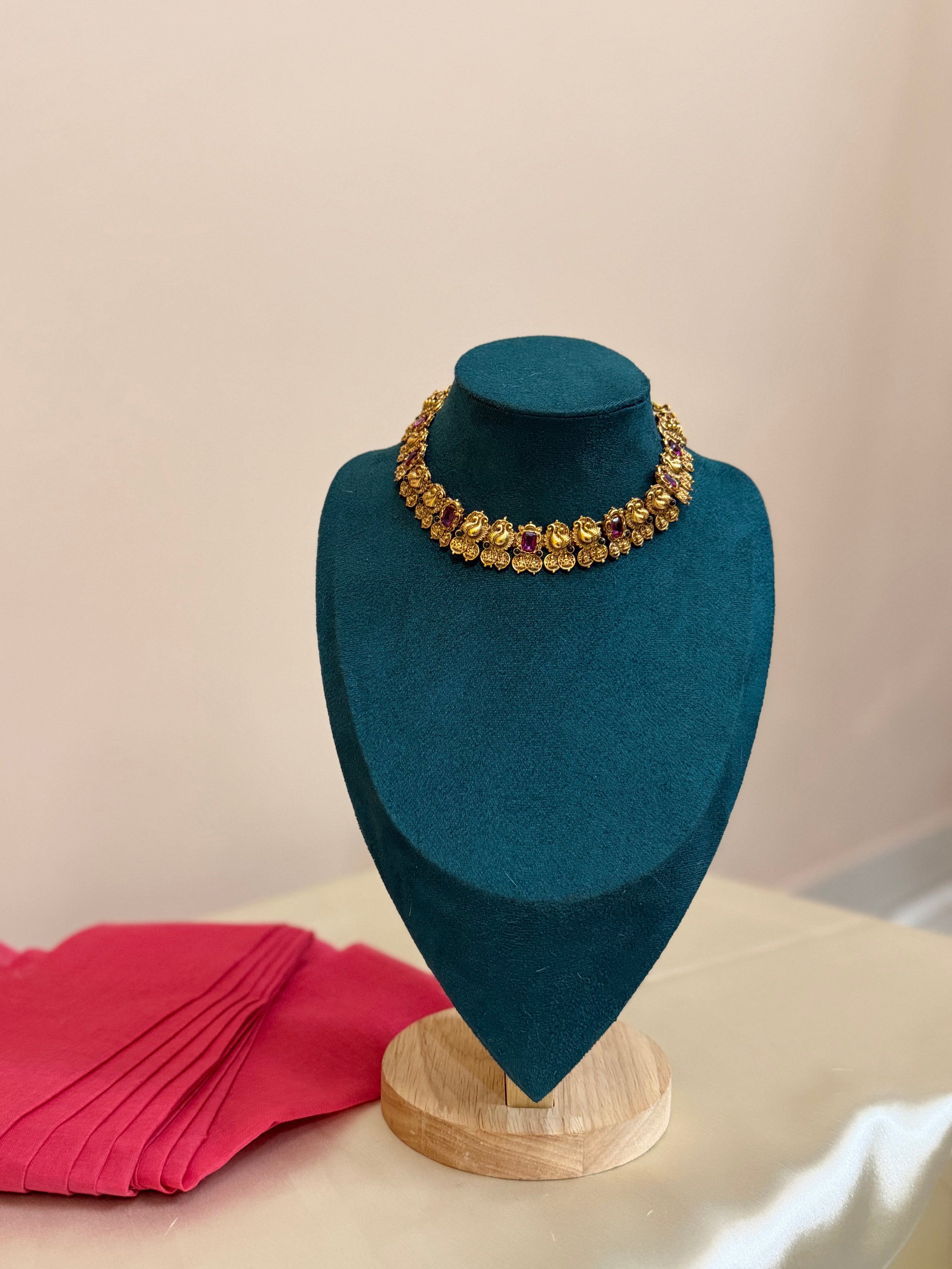 Traditional Non idol Necklace