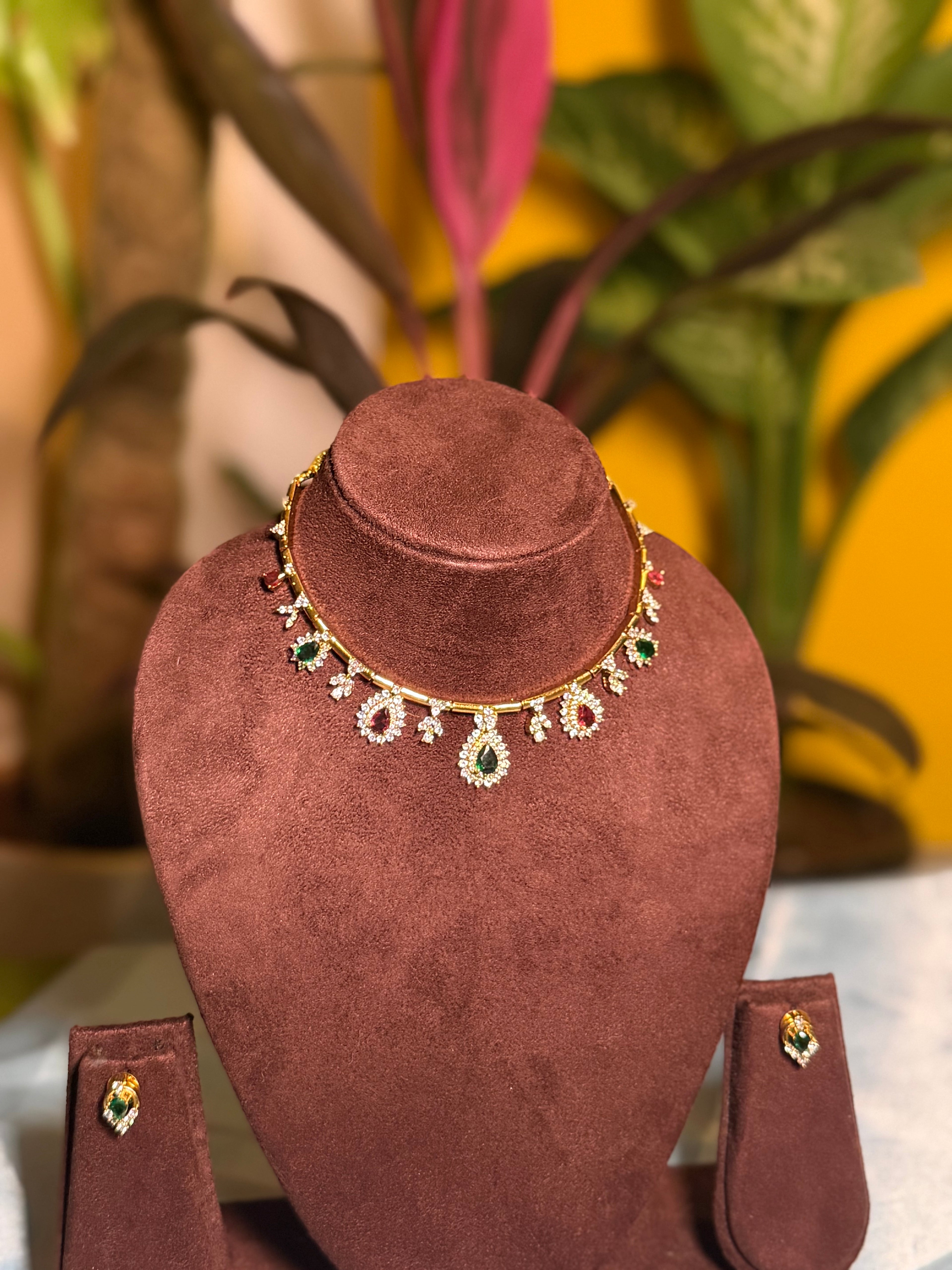 Dew Drop Hasli Necklace