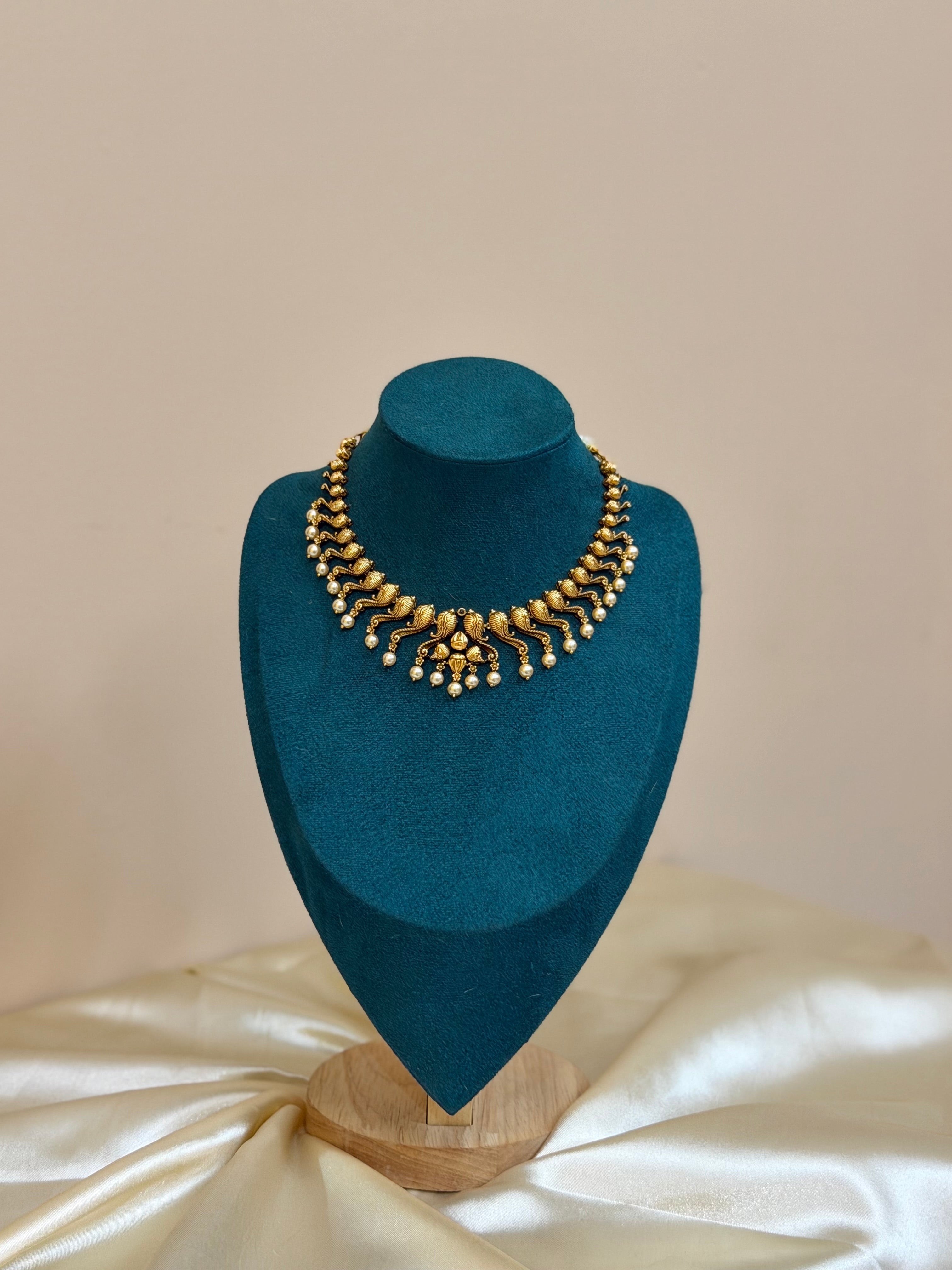 Swarna Mayura Pearl Choker
