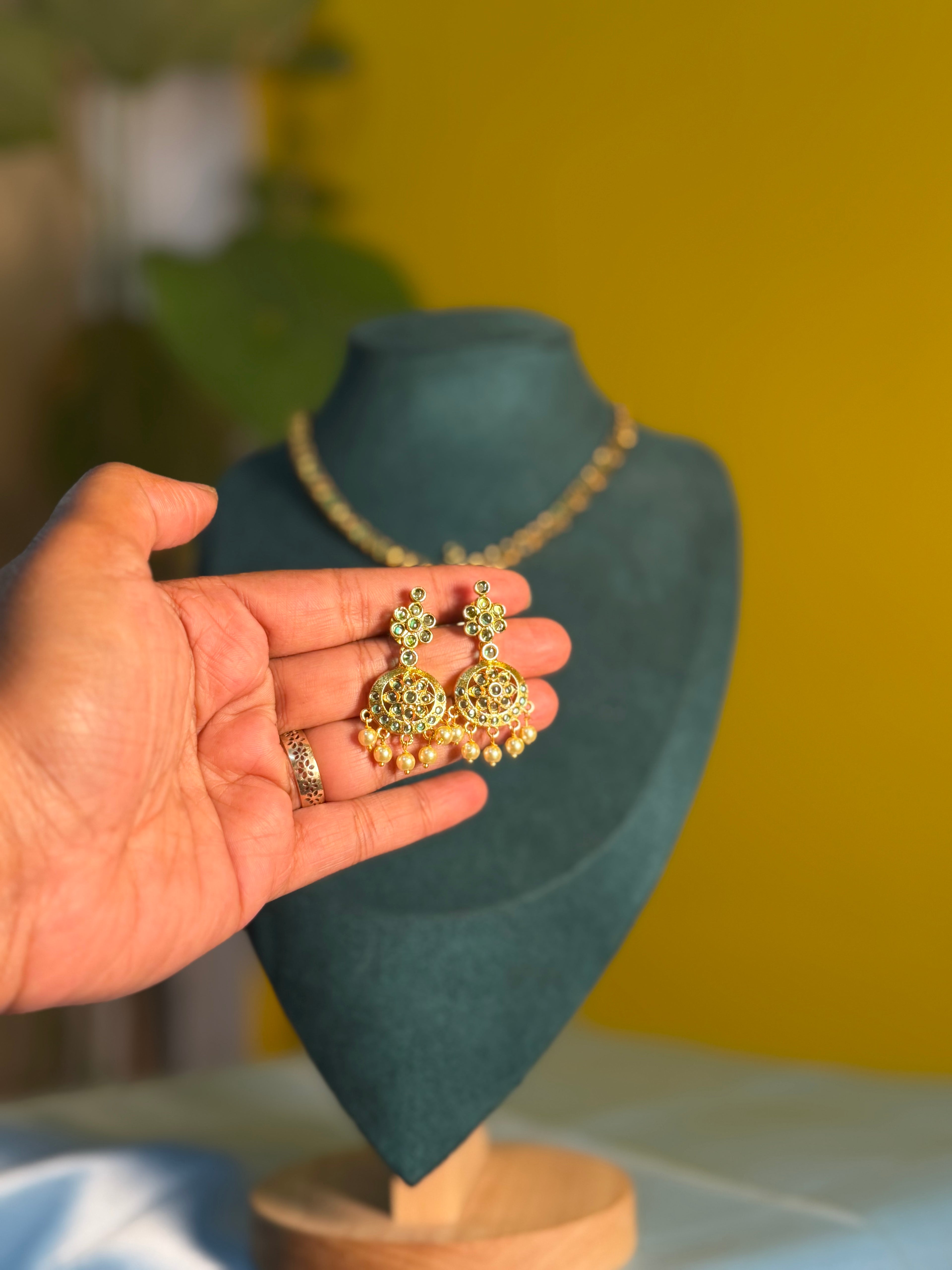 Attigai Dotted Necklace