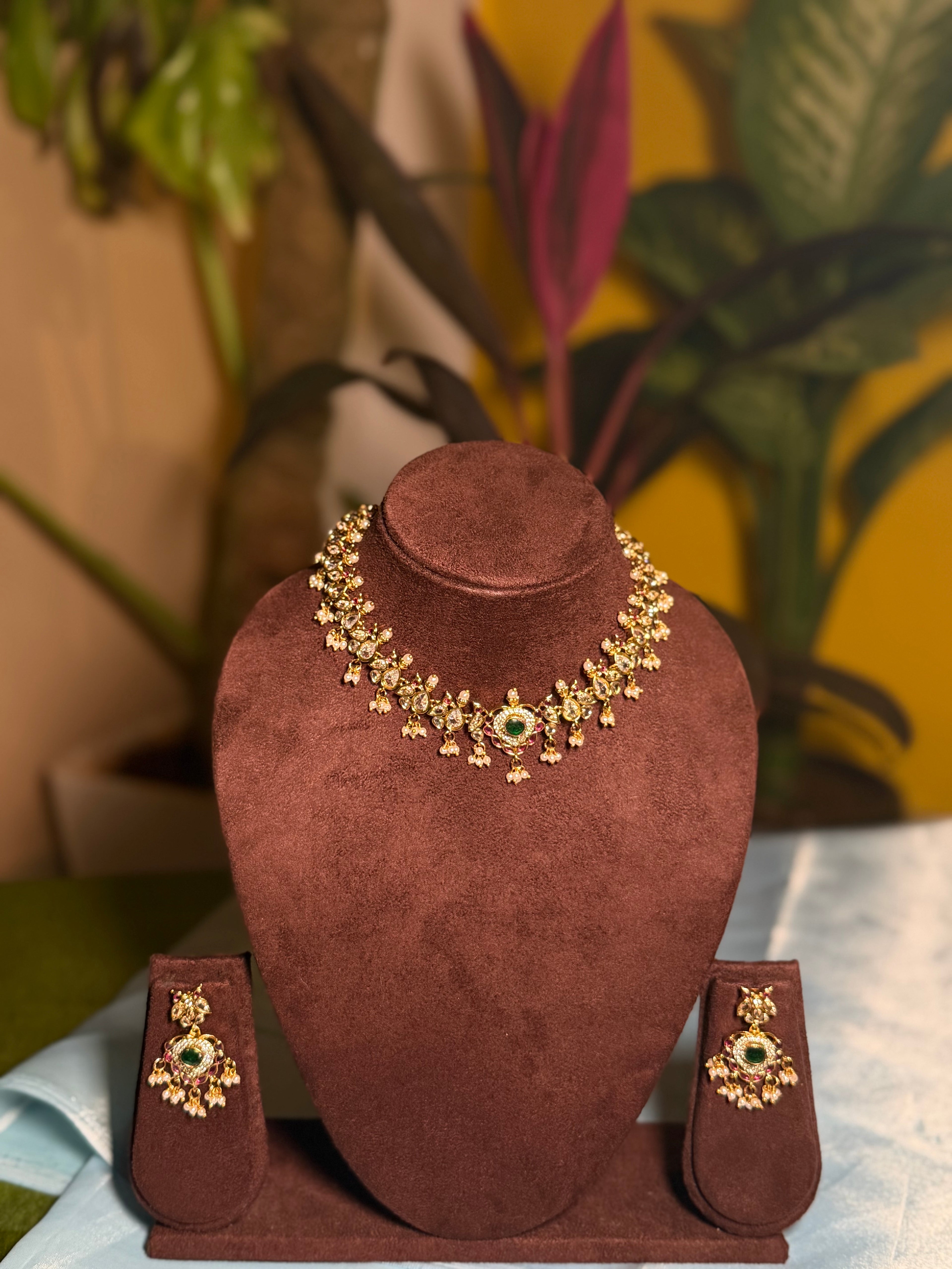 Emerald Vasantham Necklace Set