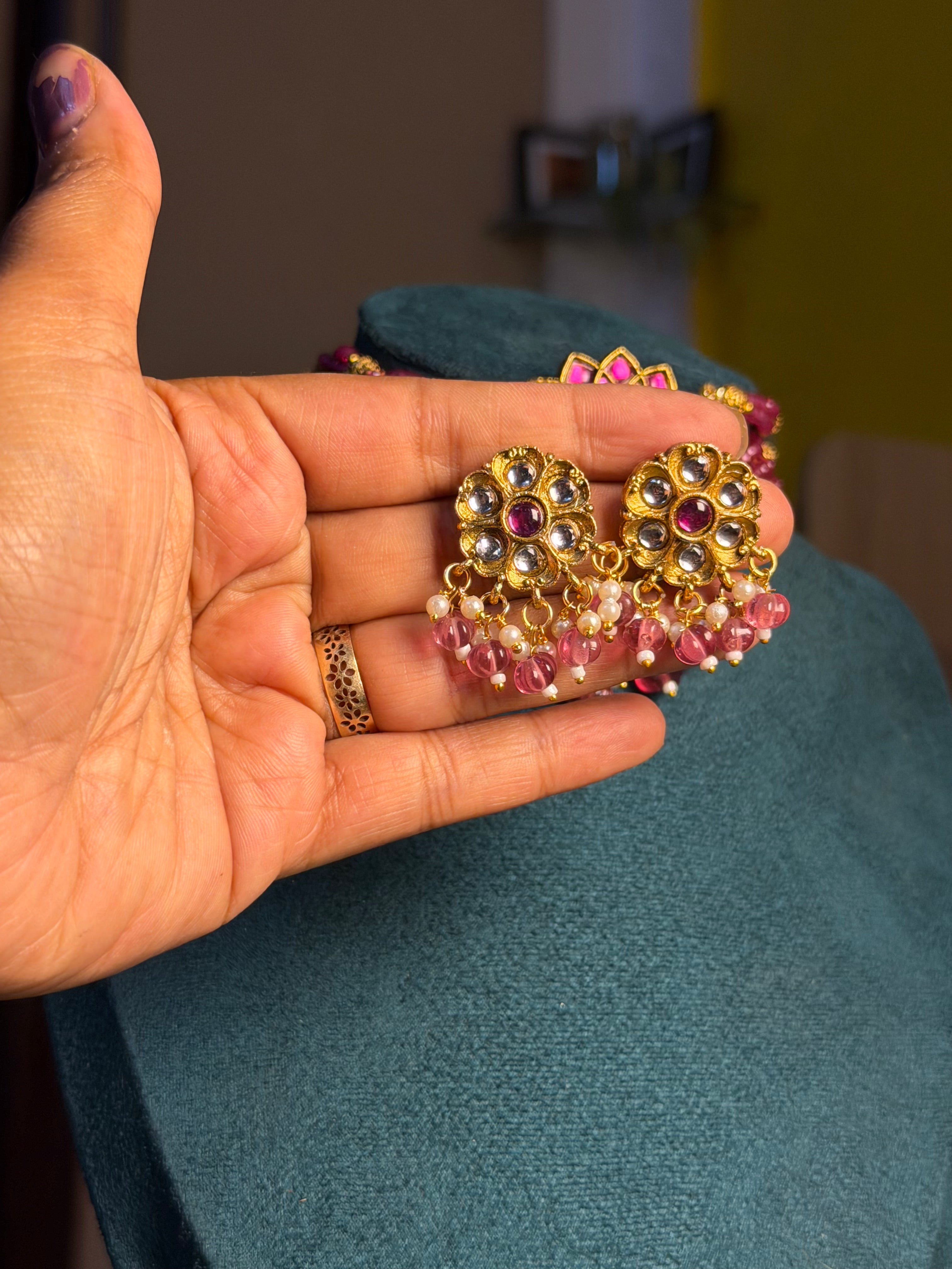 Pink Bead Flower Choker