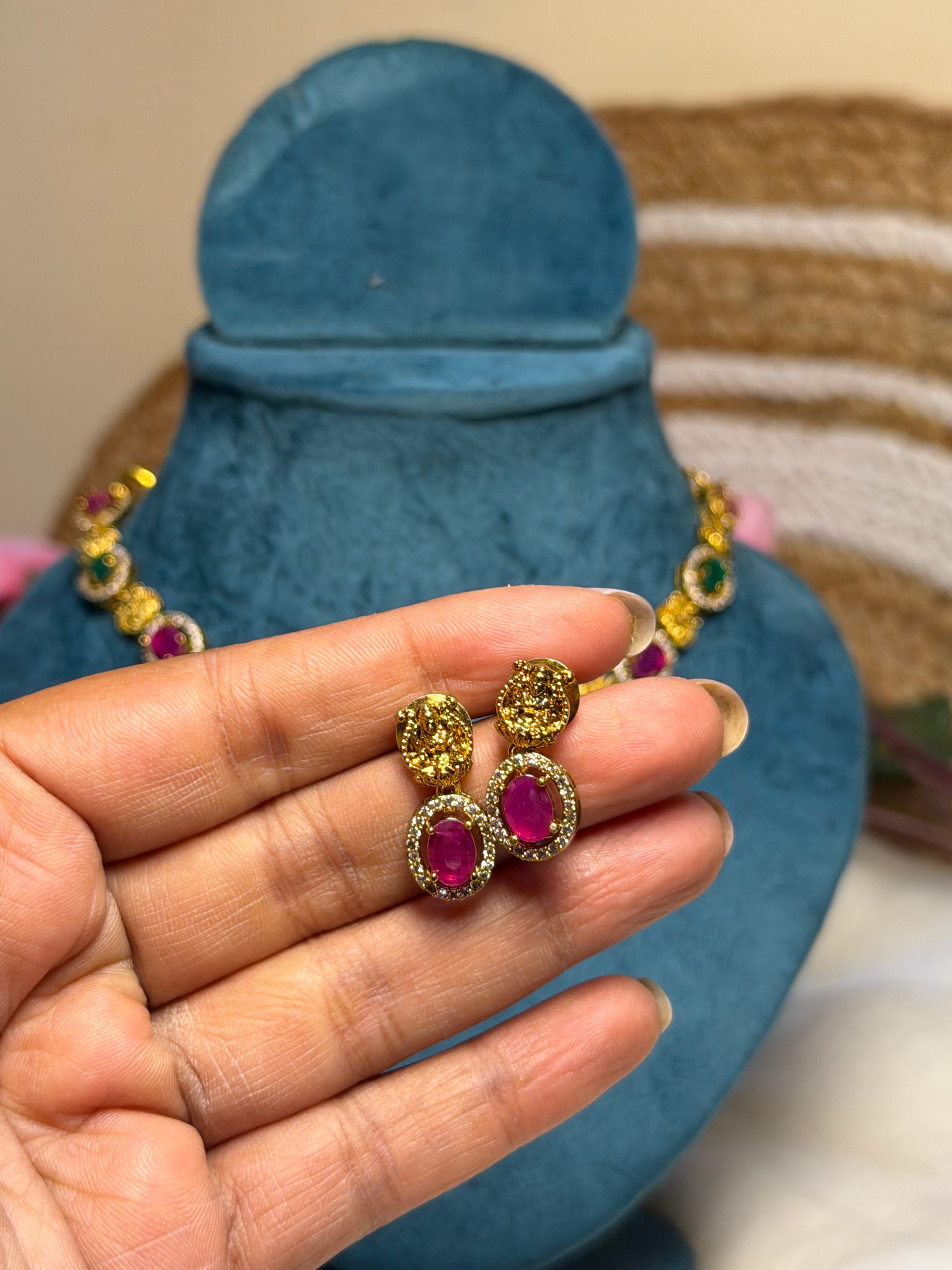 Navarathna Grace Necklace