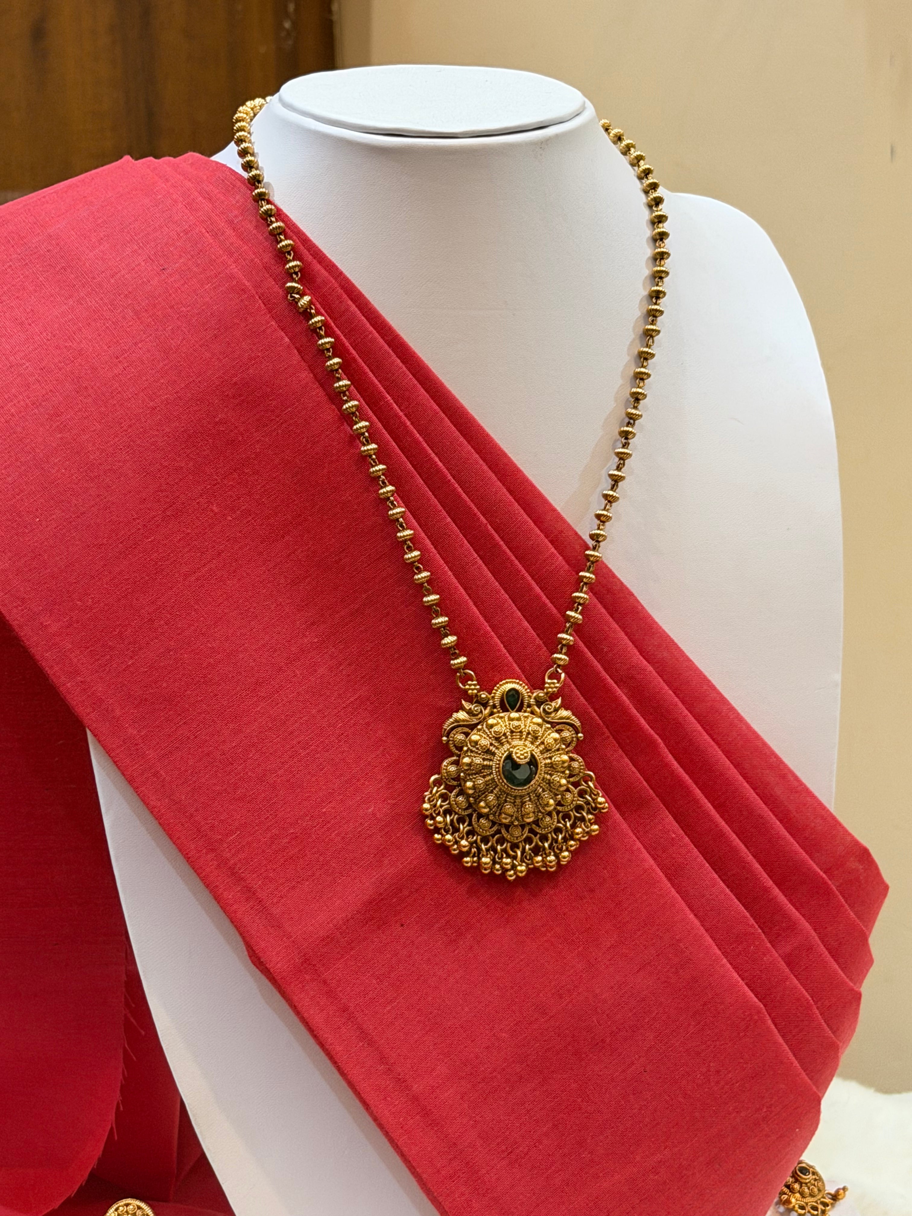 Svarna Kamala Temple Necklace