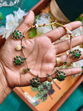 Kemp stone with Coin Choker -Green