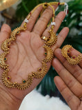 Moon Design Choker Set