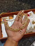 Pearl Design Temple Necklace
