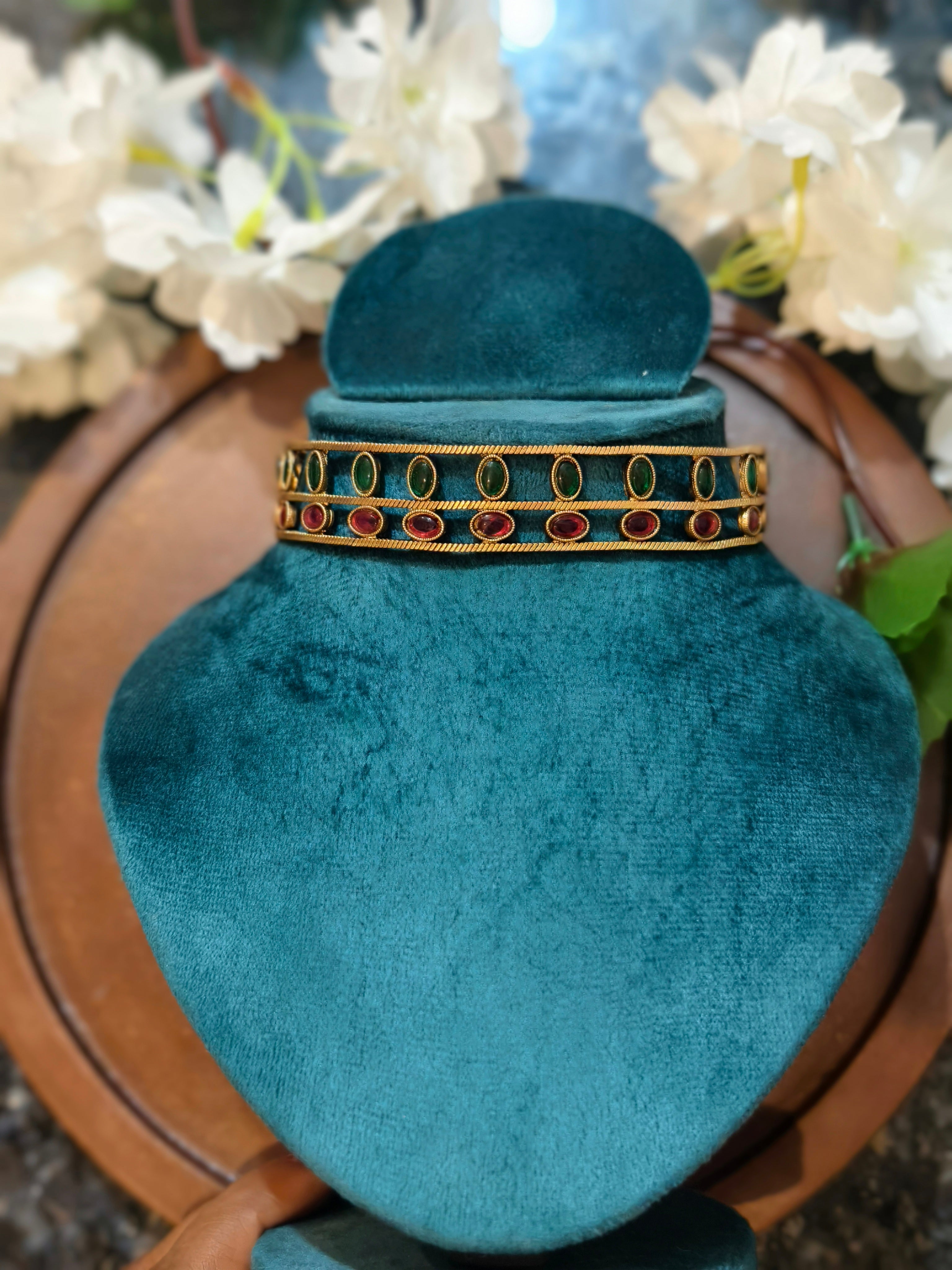 Flexible Oval Stone Choker
