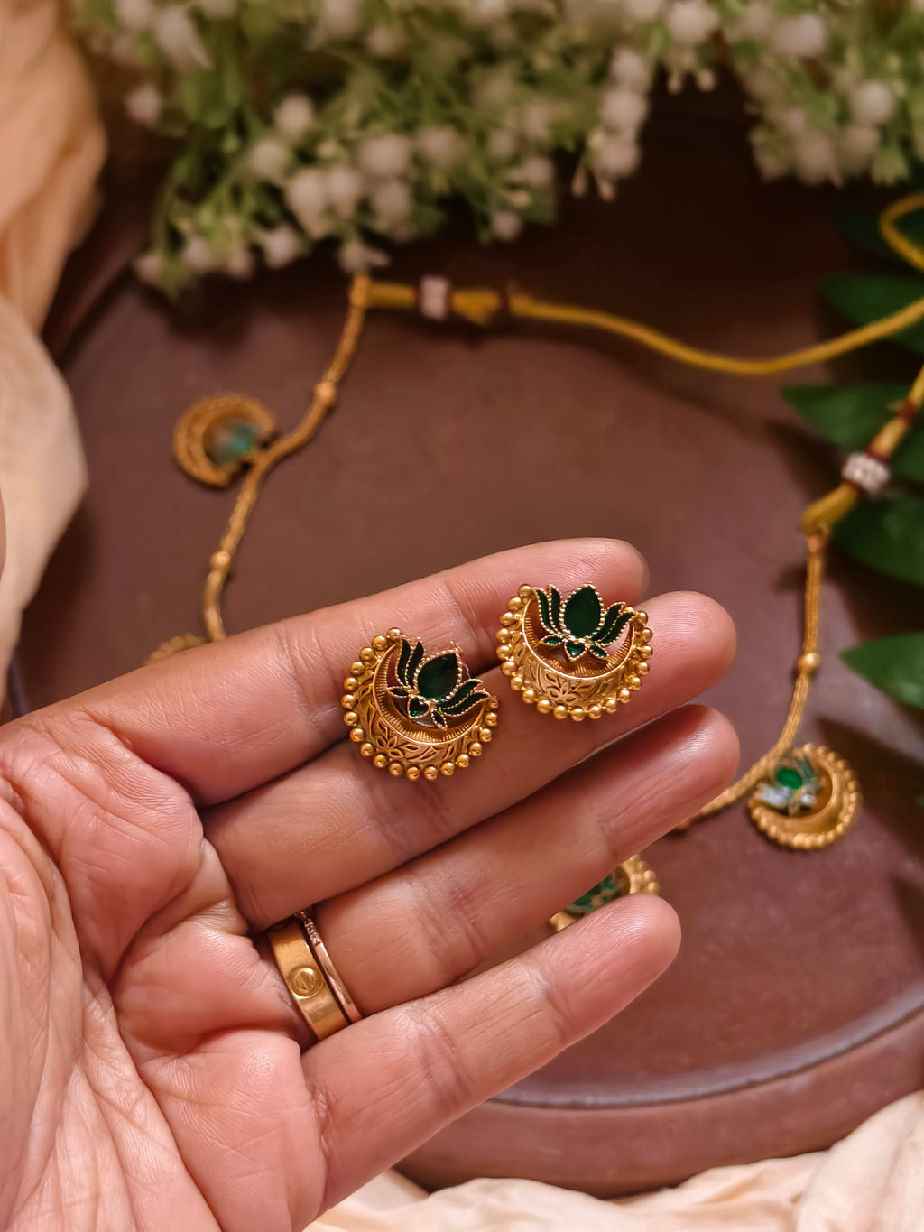 Green Lotus Moon Design Necklace