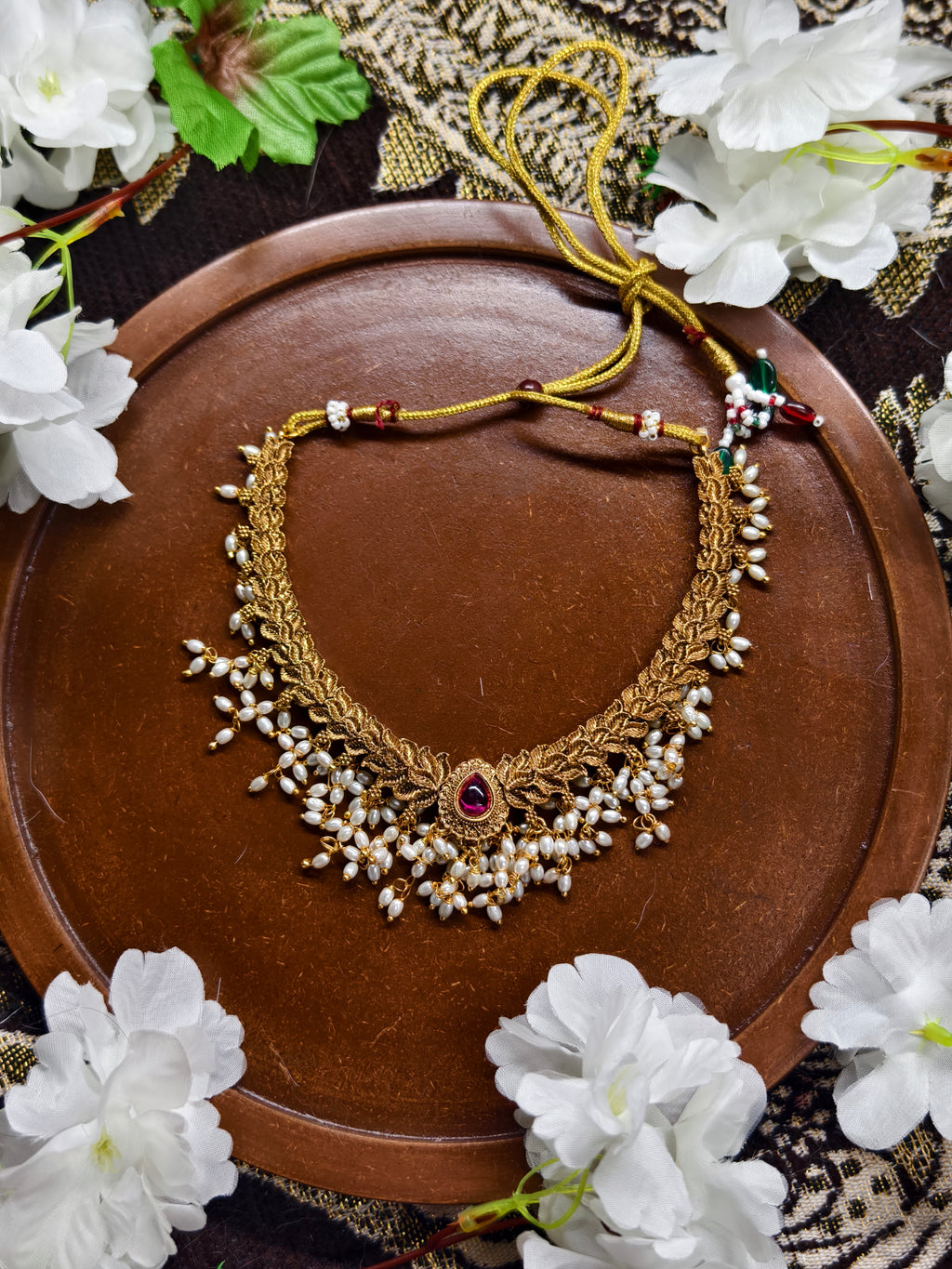 Pearl-Leaf Designs Necklace