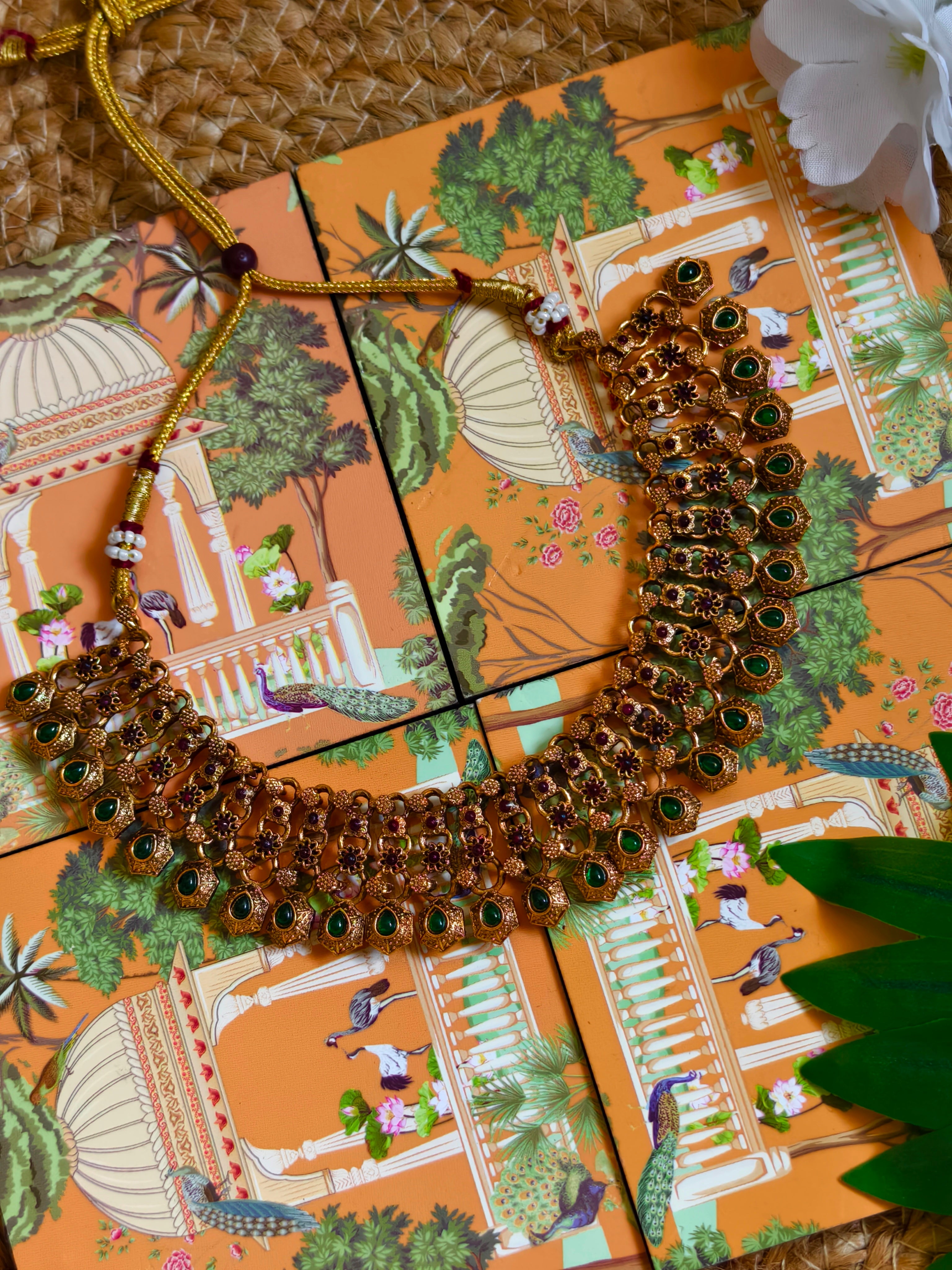 Green Stone Drop Design Necklace