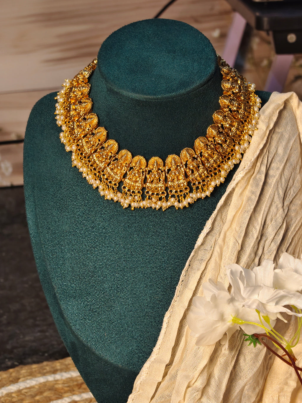 Lakshmi Beads Necklace set