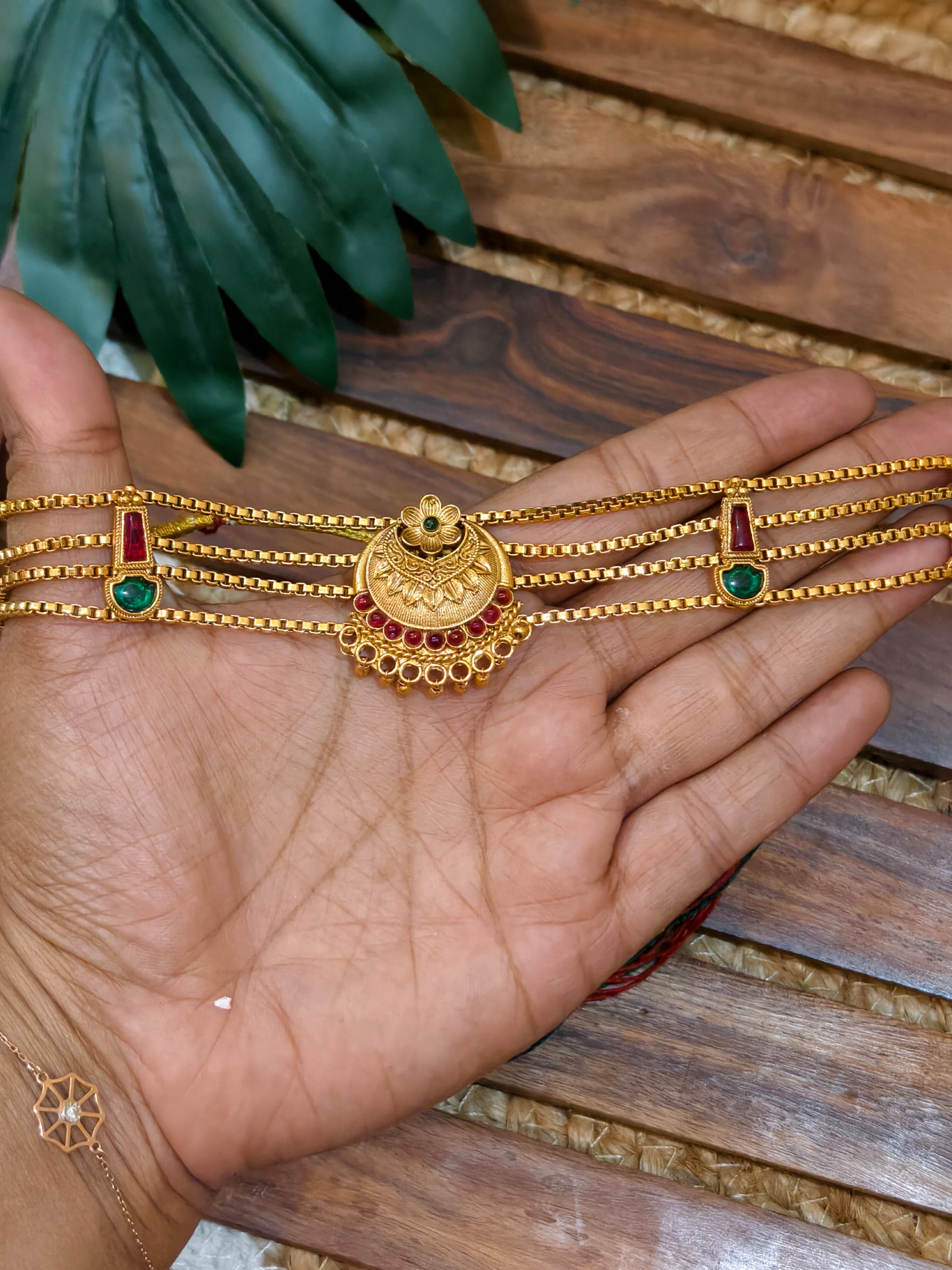 Moon to your Flower Choker Design set