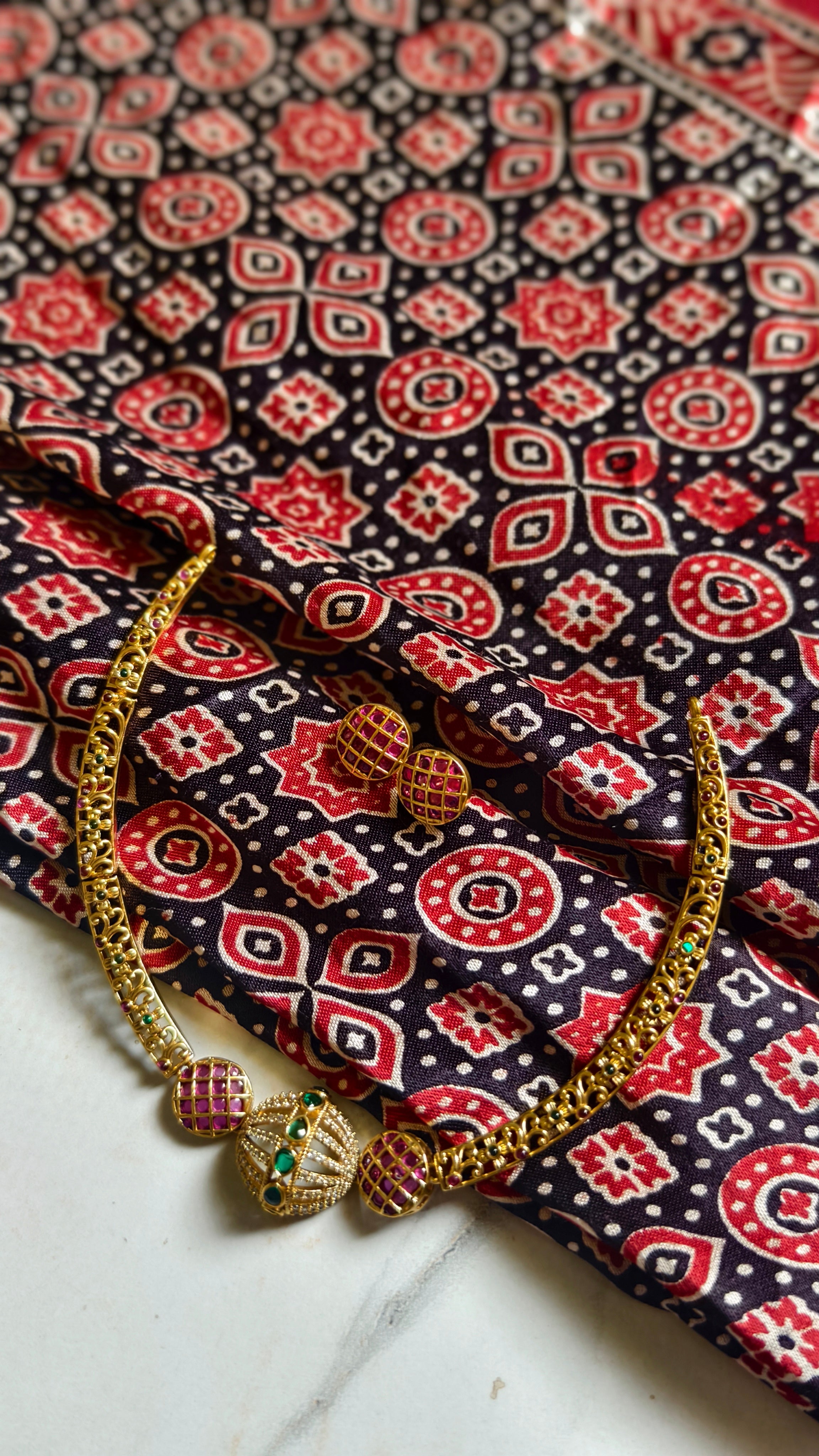 Hassli Necklace -Ball Design