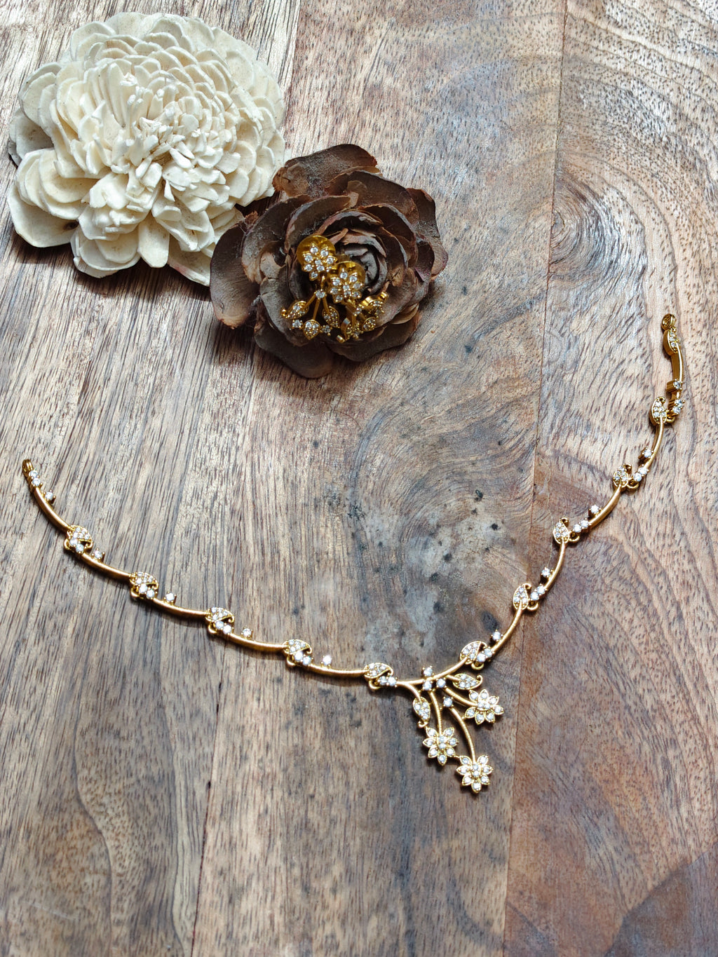 Floral Design AD stone CZ necklace