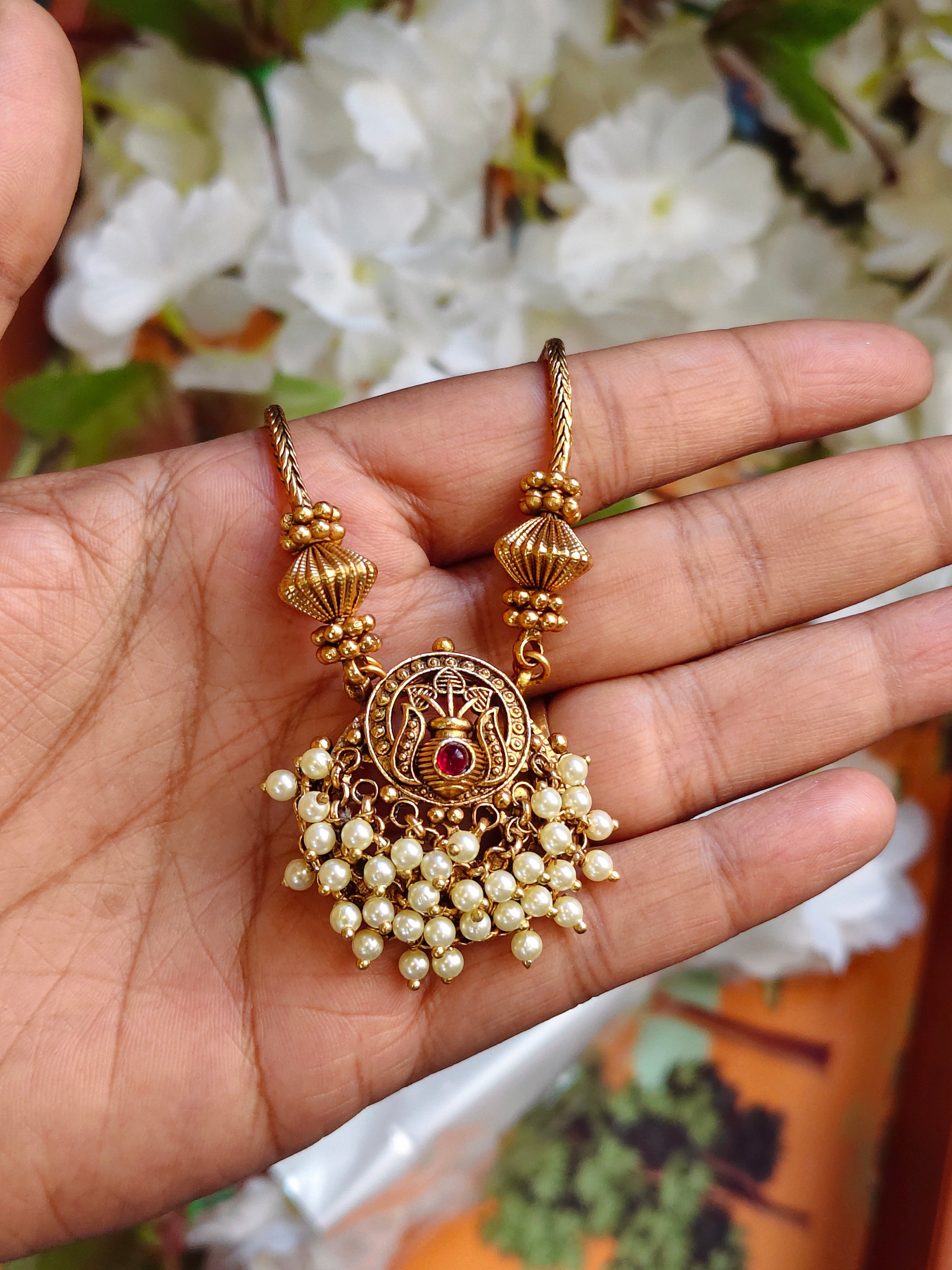 Temple Design- Single Pendent(Ambalamala)
